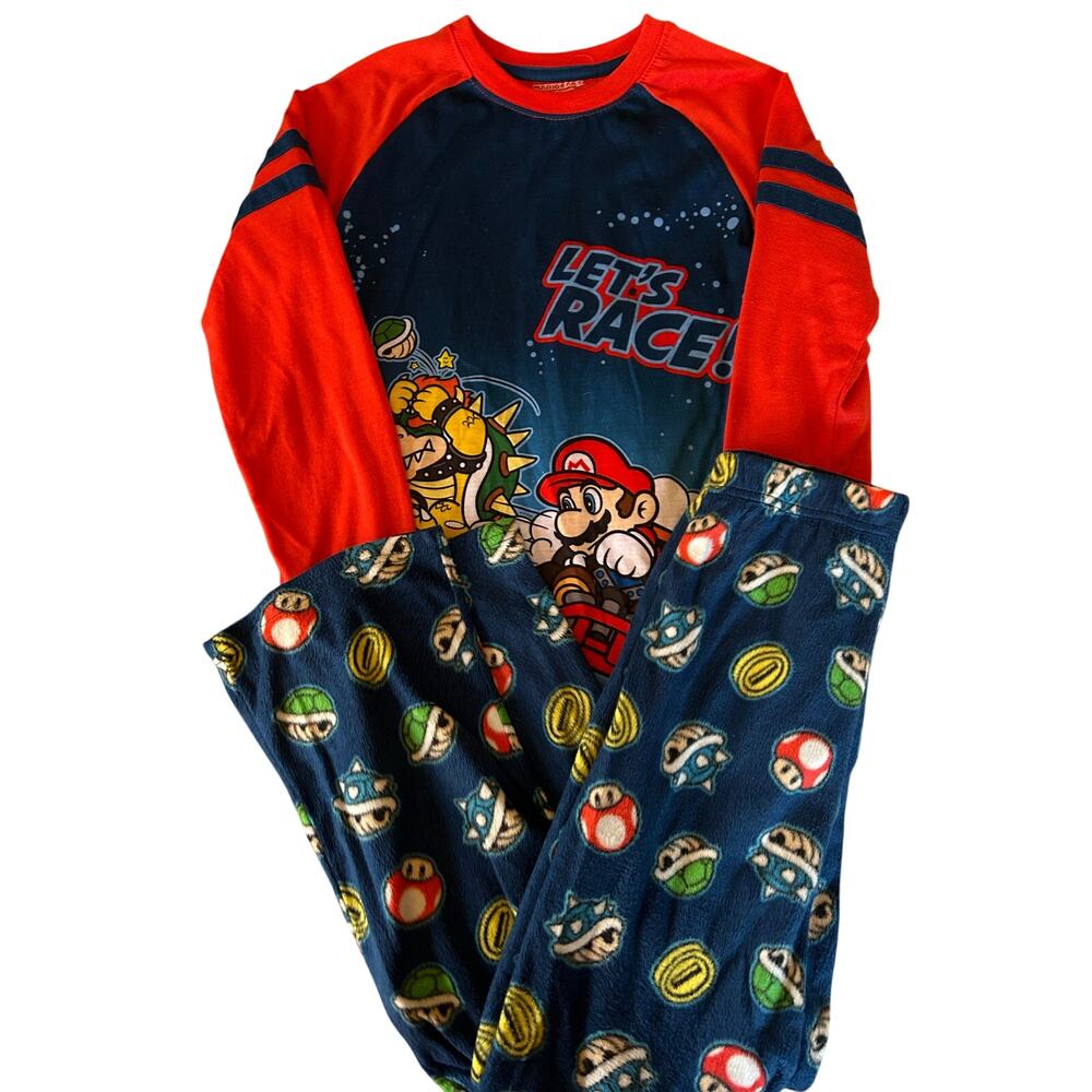Mario  Fleece Pajamas size 10/12